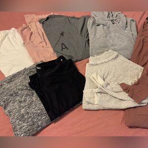 Women’s size medium lot
